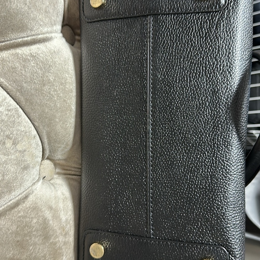 Authentic Michael Kors Handbag ! - image 3